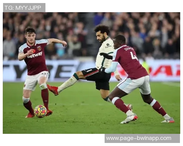 埃及主帅谈萨拉赫失点：压力下即使是顶级球星也会犯错